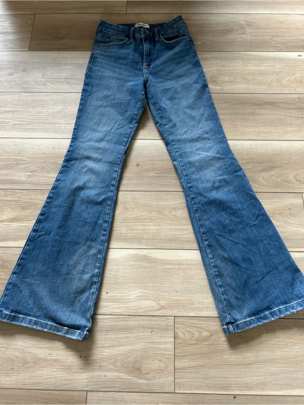 Wrangler Women's Medium Blue Flare Jeans